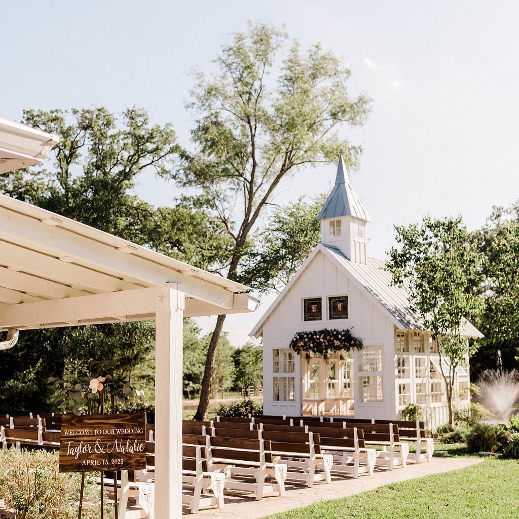 Outdoor Wedding Venues in Houston | 7F Lodge & Events