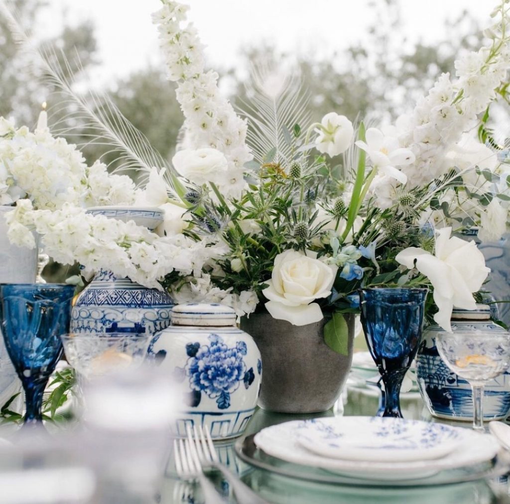All these hues of blue have us seeing chinoiserie stars! Make your tablescape the most romantic place to be with