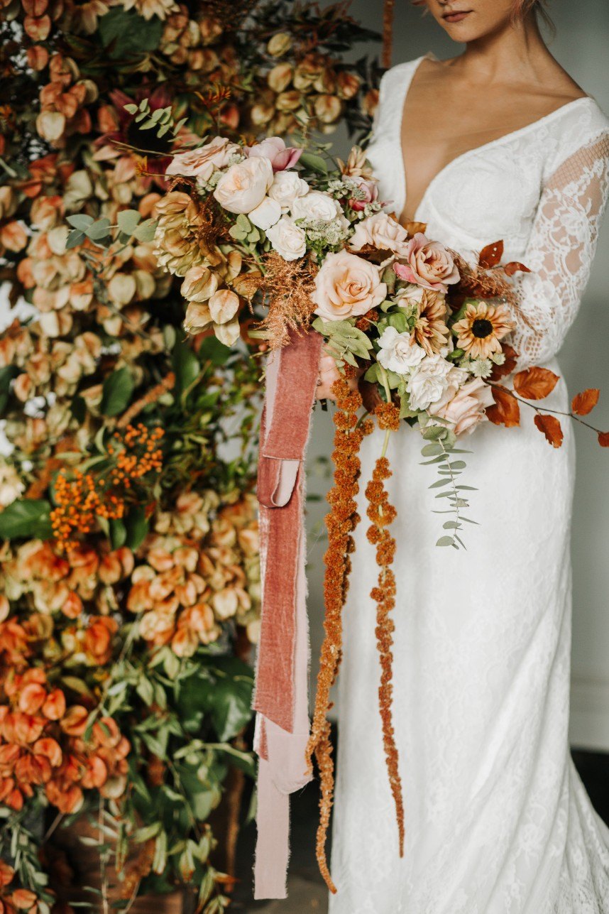 Fall Style Roundup: 5 Shoots Any Couple Planning a Fall Wedding Should See