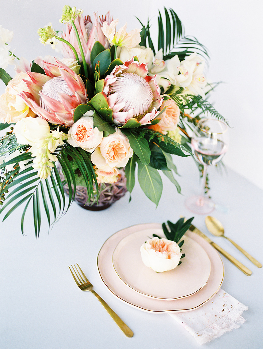 Countdown to the Brides of Houston Cover - Five Fresh Florals