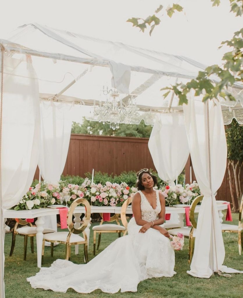 Considering a smaller wedding but still want all the glitz and the glam? This styled shoot with avaloneventrentals is proof