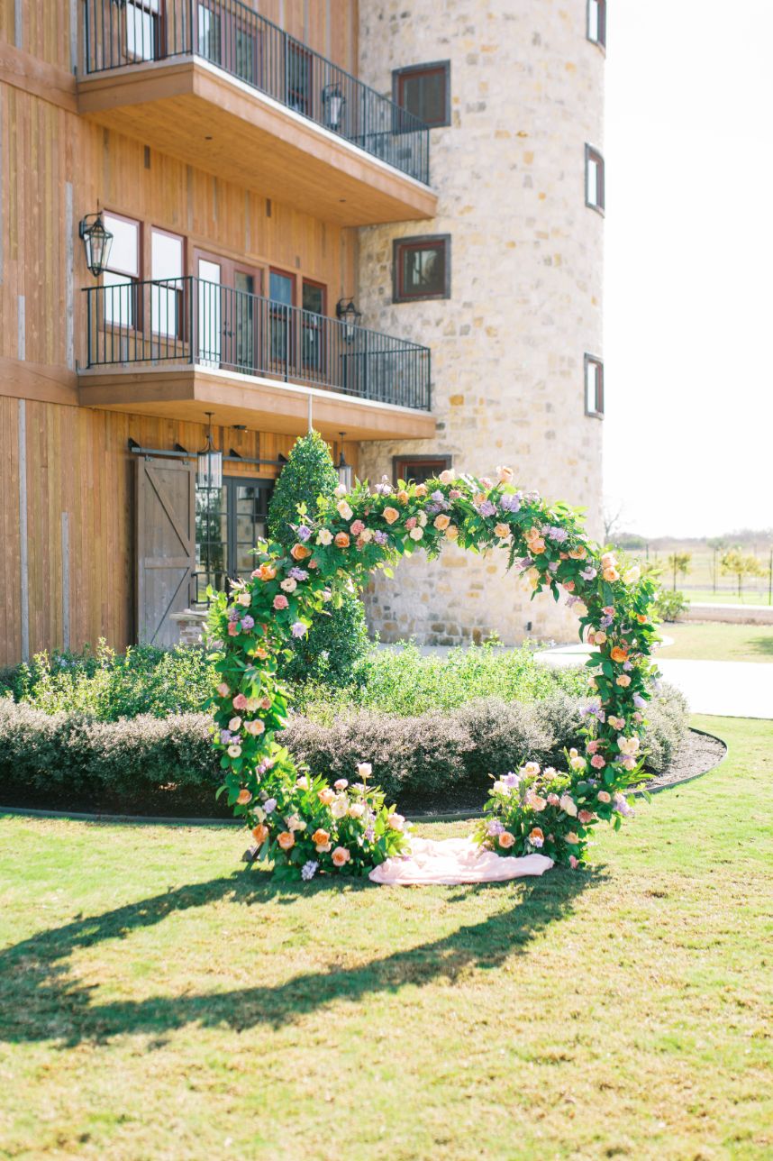 Circle wedding arch with flowers