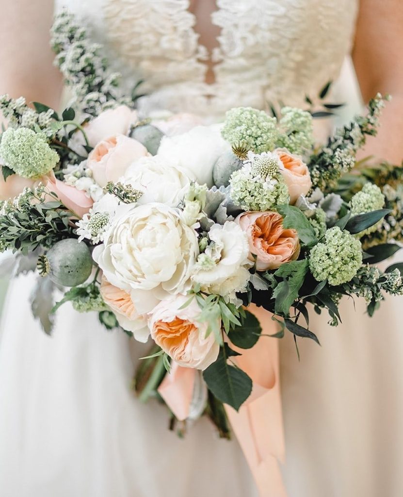 Not a single petal was missed while capturing this blooming bouquet by adifferentbloom. We just can't get over every delicate